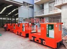 點擊查看詳細信息<br>標題：架線式電機車 閱讀次數(shù)：1897